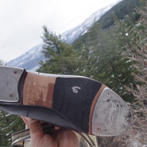 Capezio Cadence Women's Tap Shoes - Picture 3 of 4